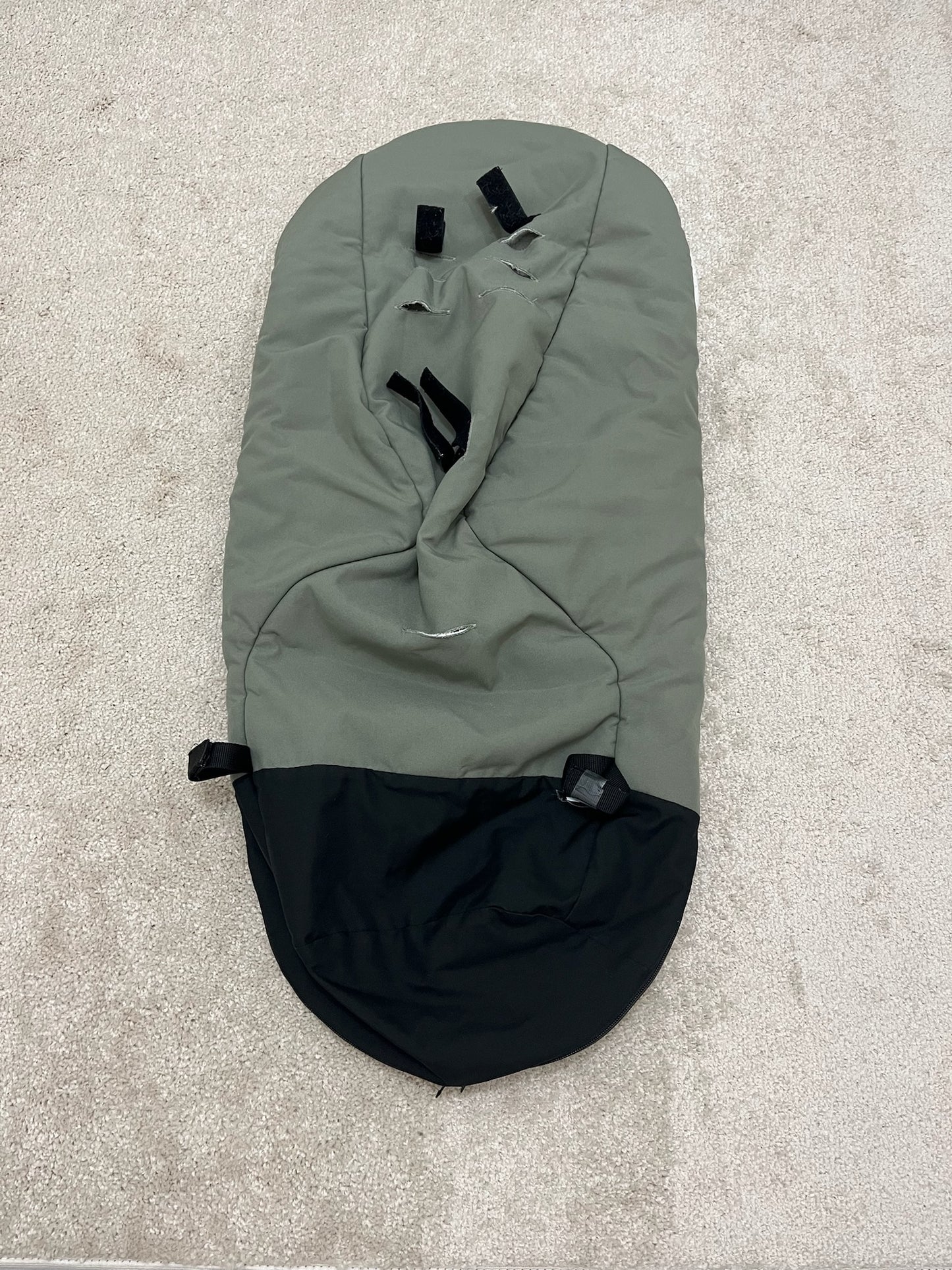 Chancelière olive poussette yoyo Babyzen Stokke