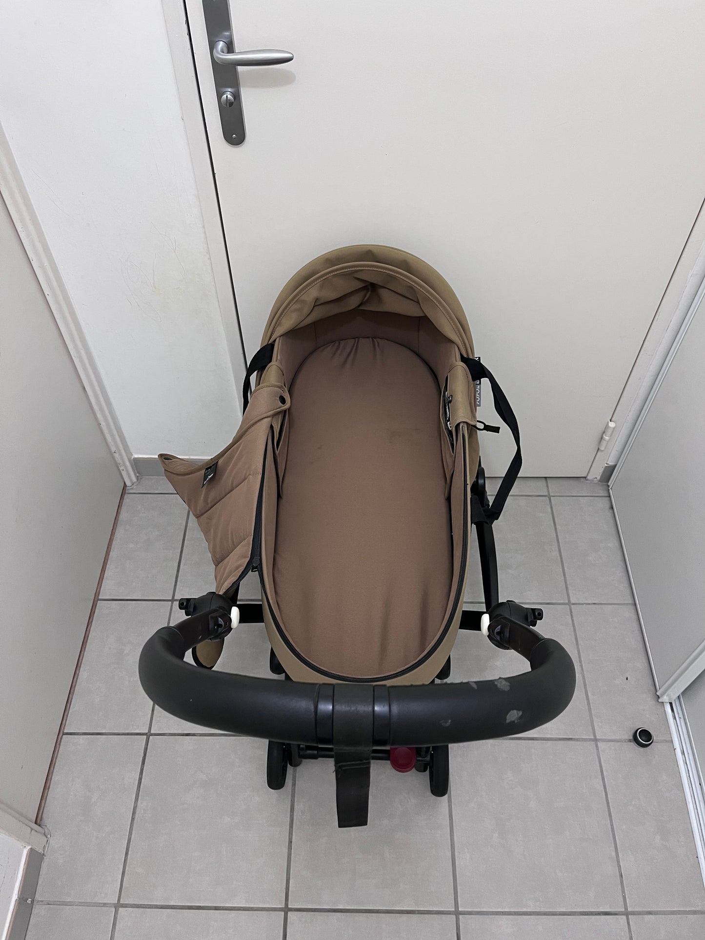 Poussette YOYO 2 BABYZEN avec nacelle Toffee et pack 6+ taupe