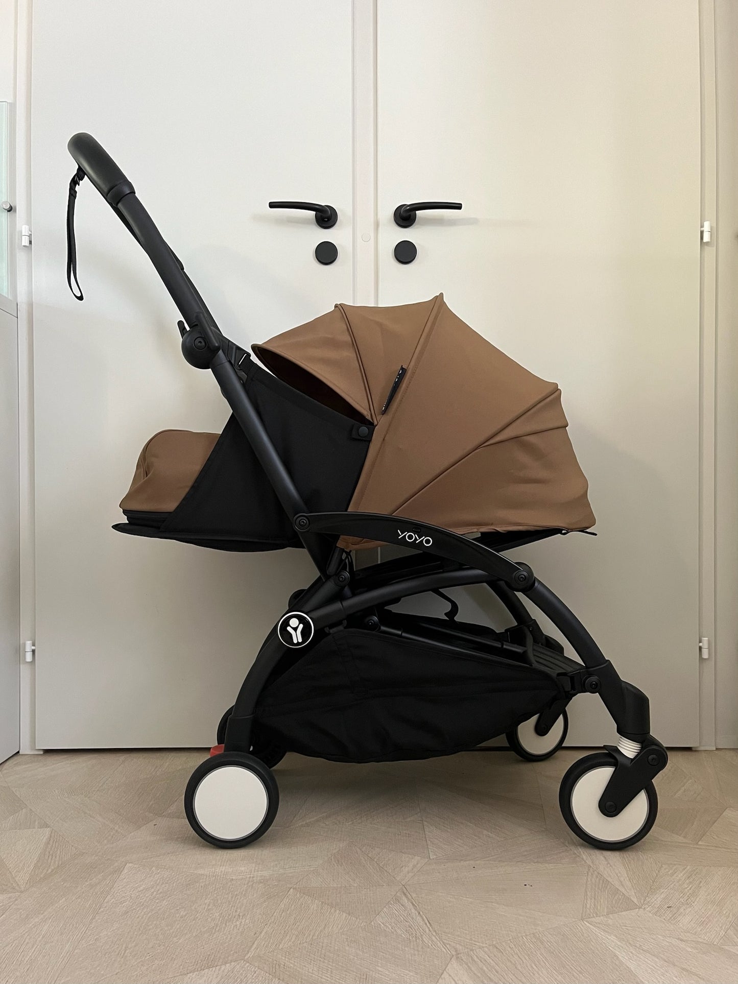 YOYO3 0+ & 6+ toffee — Poussette neuve