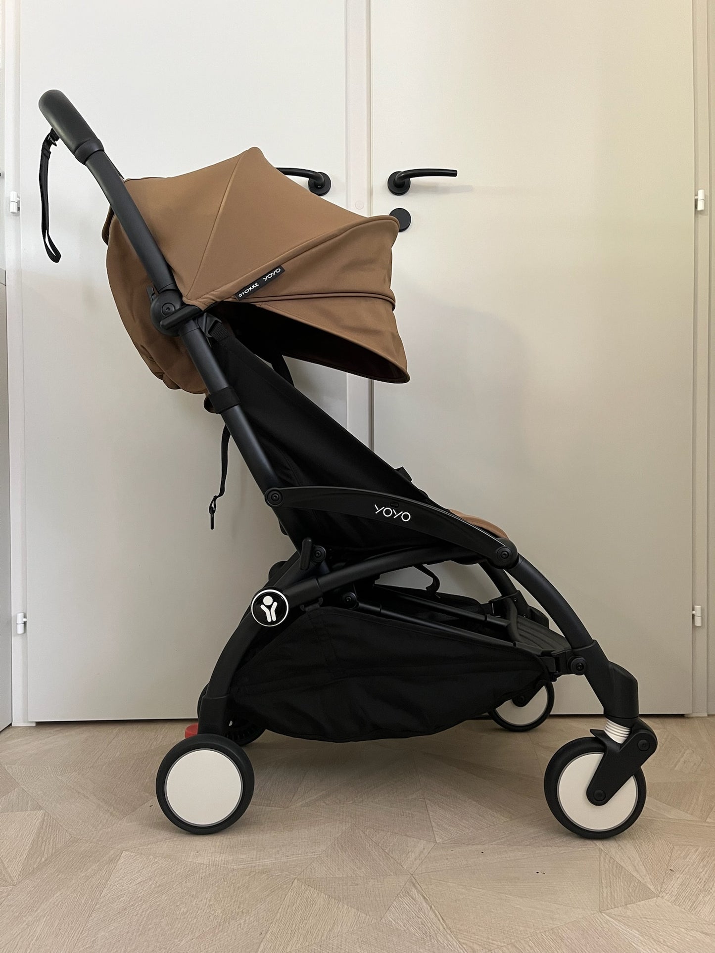 YOYO3 0+ & 6+ toffee — Poussette neuve