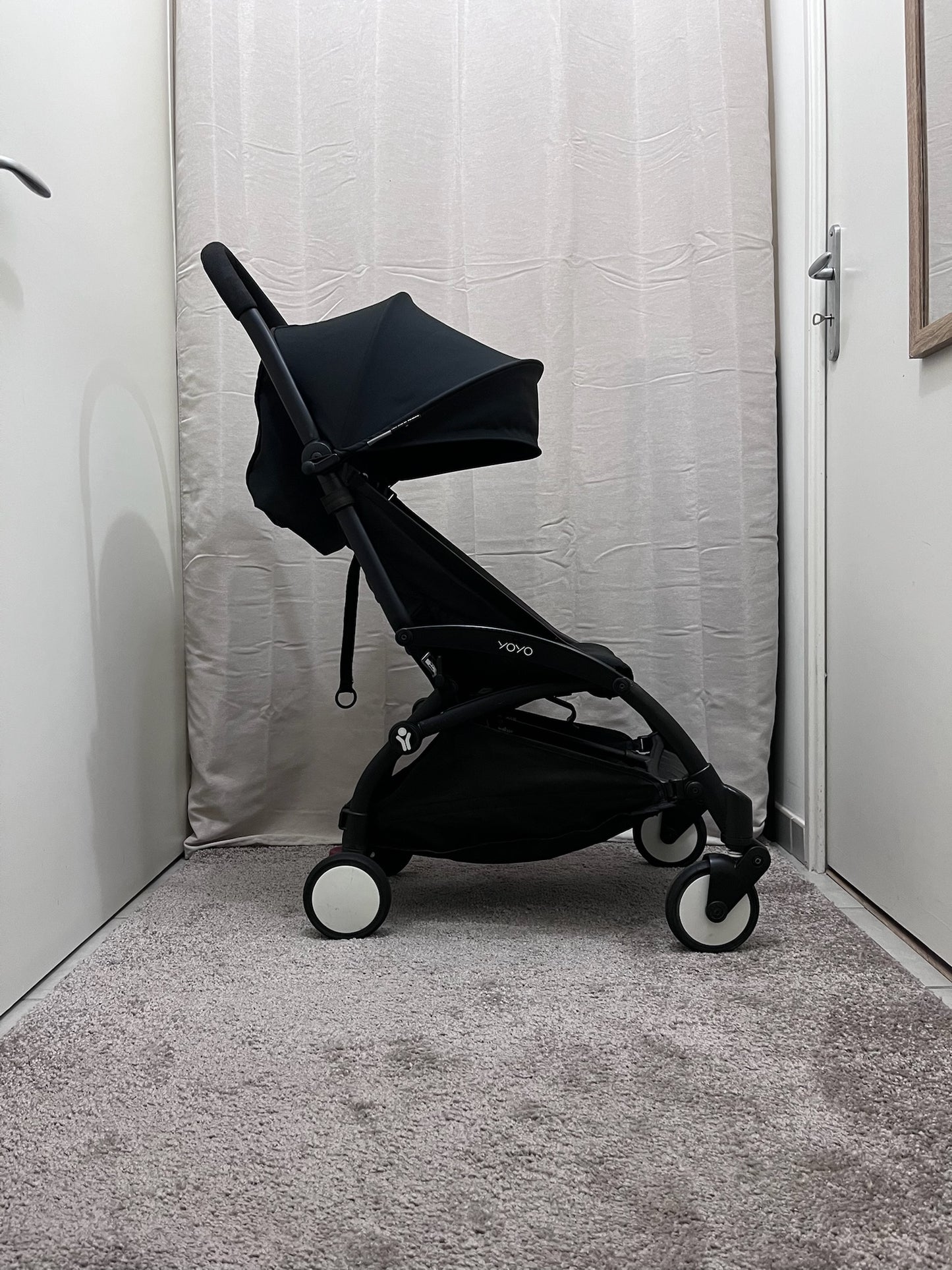 YOYO Nacelle + 6+ Noir Full Black — Poussette Reconditionnée Premium