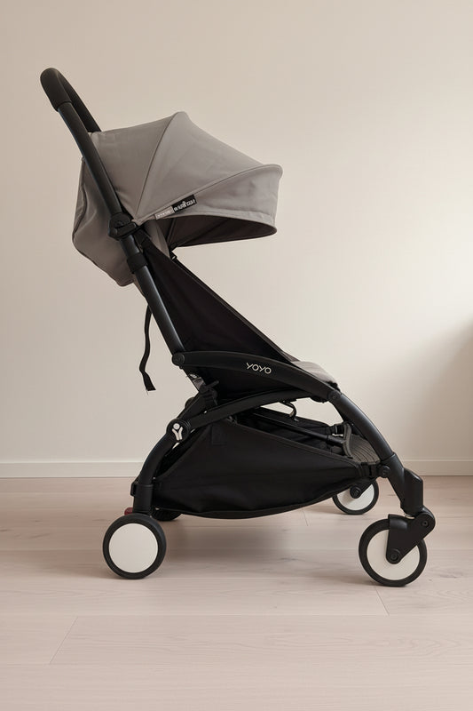 YOYO 6+ Gris Cadre Noir — Poussette Reconditionnée Premium
