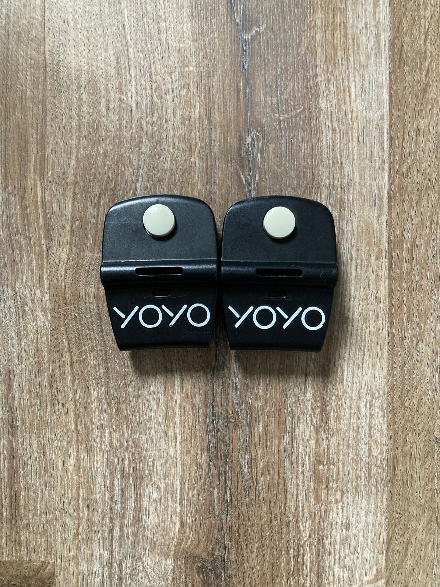 YOYO 6+ Gris Cadre Noir — Poussette Reconditionnée Premium et adapteurs bas