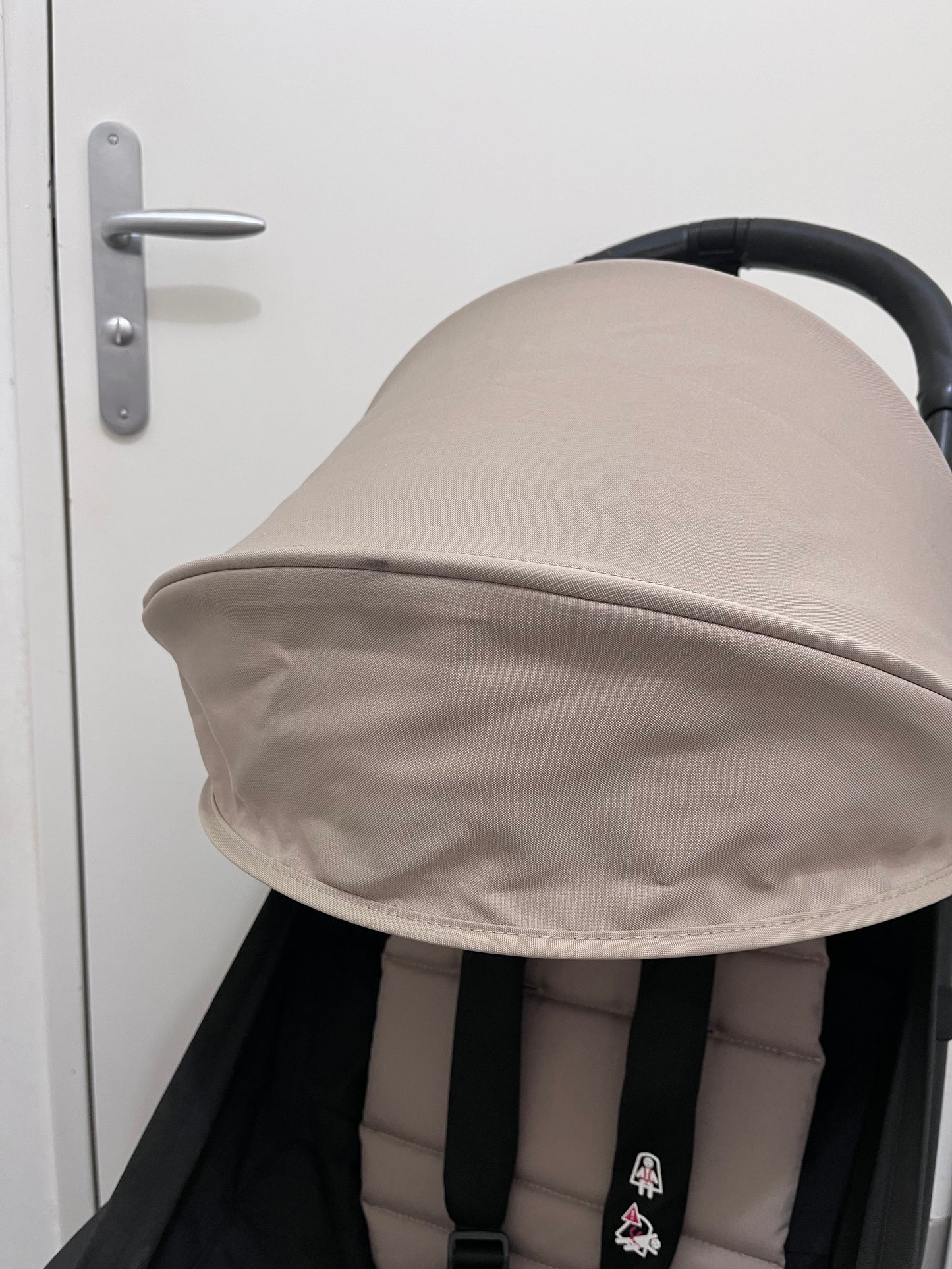 Poussette YOYO 2 BABYZEN avec nacelle Toffee et pack 6+ taupe